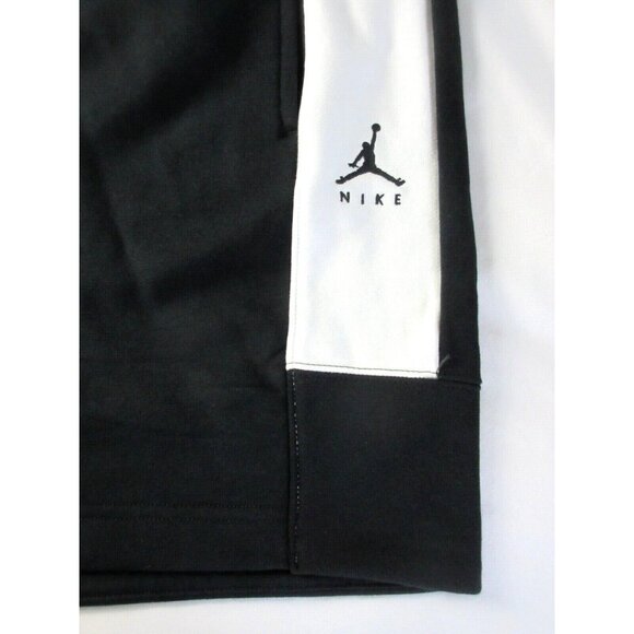 Nike Men's Jordan Jumpman Fleece Logo Shorts Black White Black NWT DA7204-010 - Picture 2 of 6